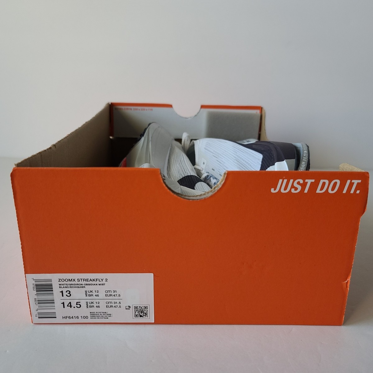 Nike ZoomX StreakFly 2 White Obsidian Platinum Gridiron HF6416-100