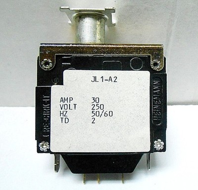 JL1-A2 HEINEMANN CIRCUIT BREAKER 30 AMPS/ 250 VOLTS/ 60 HERTZ NEW OLD STOCK