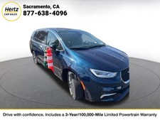 2023 Chrysler Pacifica Hybrid Touring L