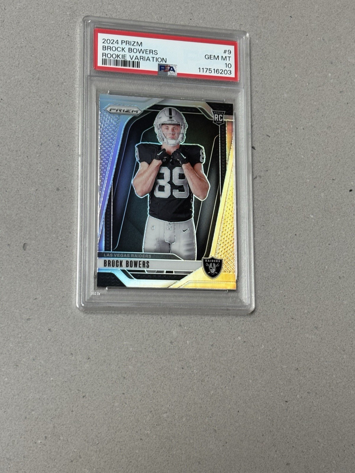 Brock Bowers Panini Prizm Rookie Variation #9 Base