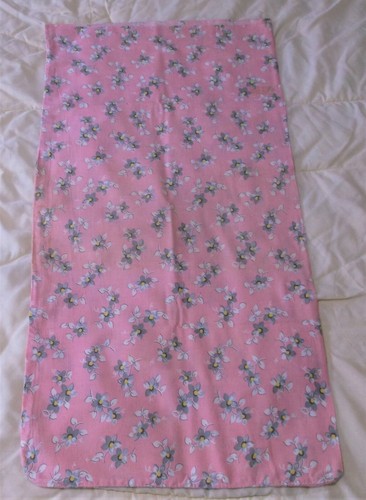 #2 Vtg Feed Sack Fabric/Quilt/Material Pink W/Gray & Yellow Flowers Still A Sack - Picture 3 of 5