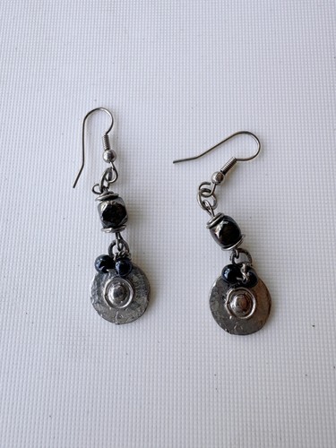 Parure De Bijoux Vintage Assortie - Boucles D'oreilles Et Collier - Silvertone Et Noir - Occasion