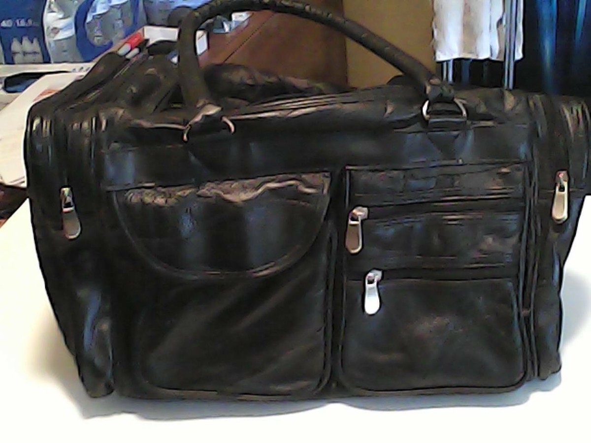 DUCKPIN BOWLING BAG with POUCHES LARGE ON EACH END and IN FRONT