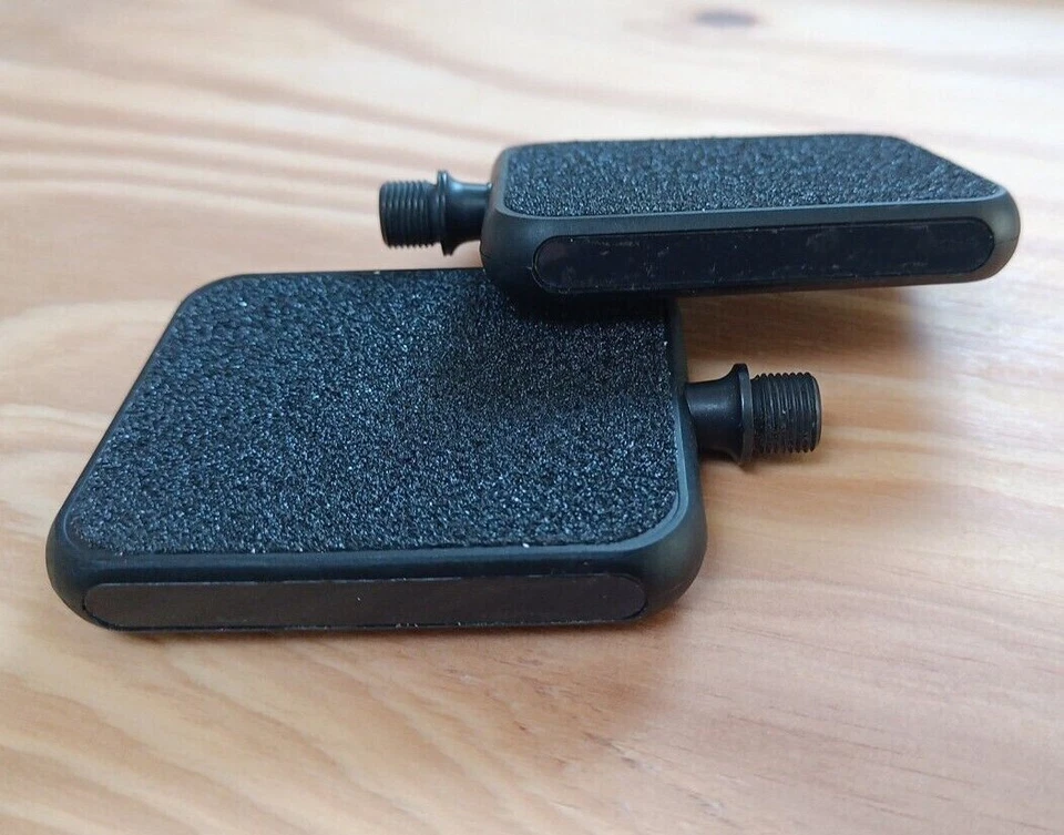 MOTO Reflex Pedal Black Edition