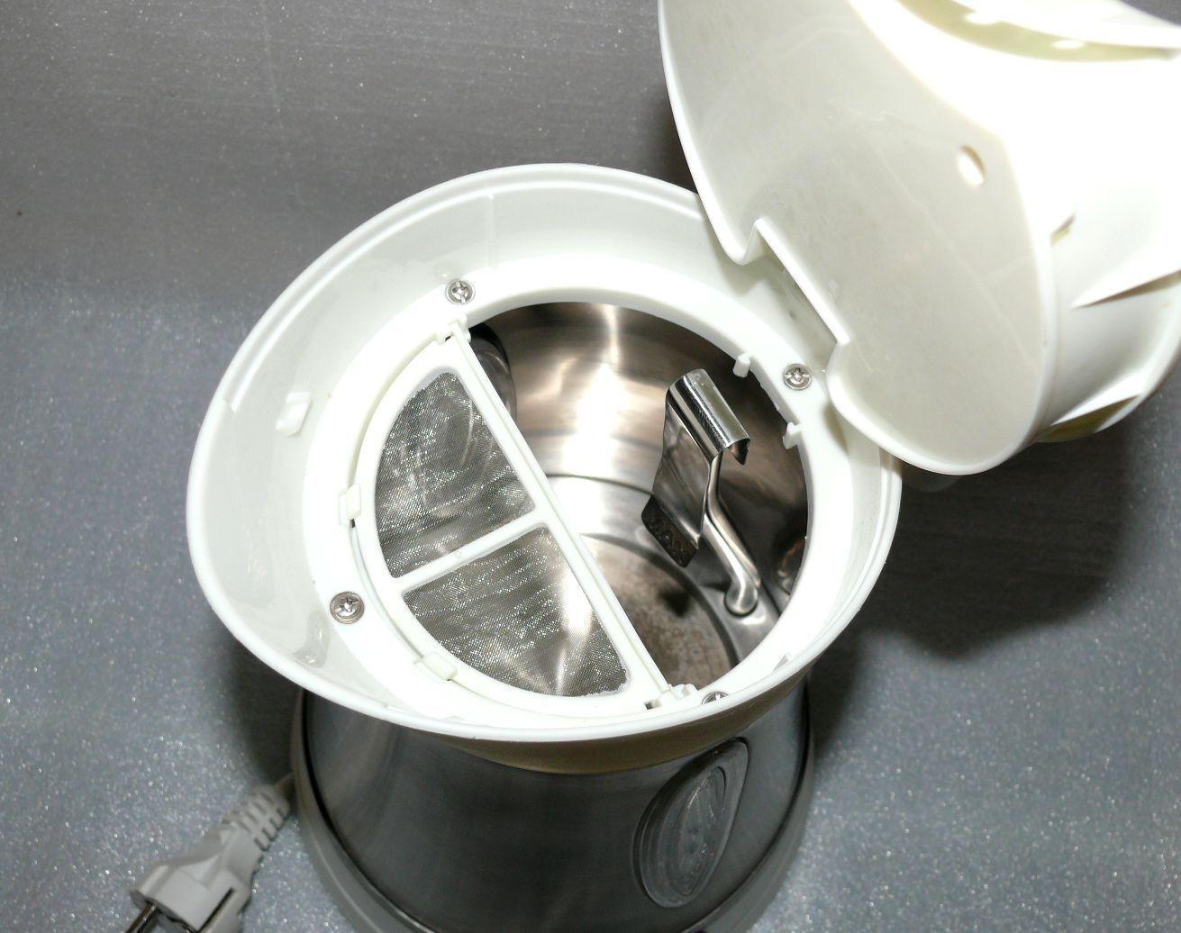 XB6808W Premium Wasserkocher Teekocher Schnurlos 1,7L 360 2200W Edelstahl Weiß