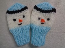 Handmade Snowman 0-3 month unisex baby mittens