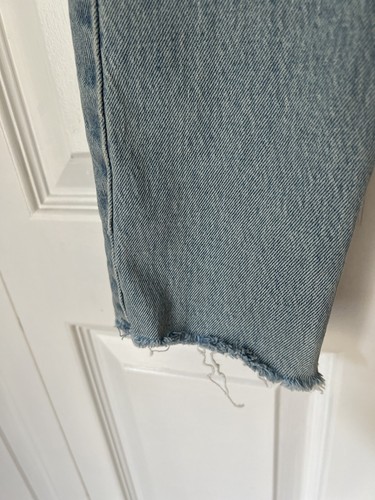 Jean azul denim ajustado de tiro alto con dobladillo crudo Abercrombie & Fitch 25 nuevo con etiquetas $78 G11 - Imagen 8 de 10