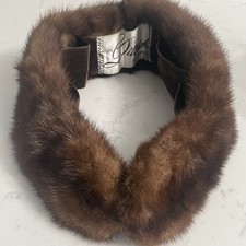 Vintage Genuine Fur Collar 26.5  Detachable Fur Trim MCM Dittrich Detroit