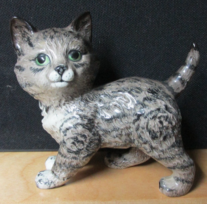 Beswick Swiss Roll Grey Persian Cat # 1885