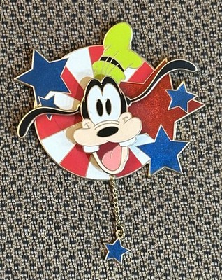 Disney DLR Featured Artist Series Jumbo Super Star Goofy Pin LE 750 Ears Move