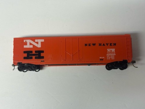 Coche de caja New Haven escala HO 50’ 35688 con acopladores Kadee  | Zustand: Used
