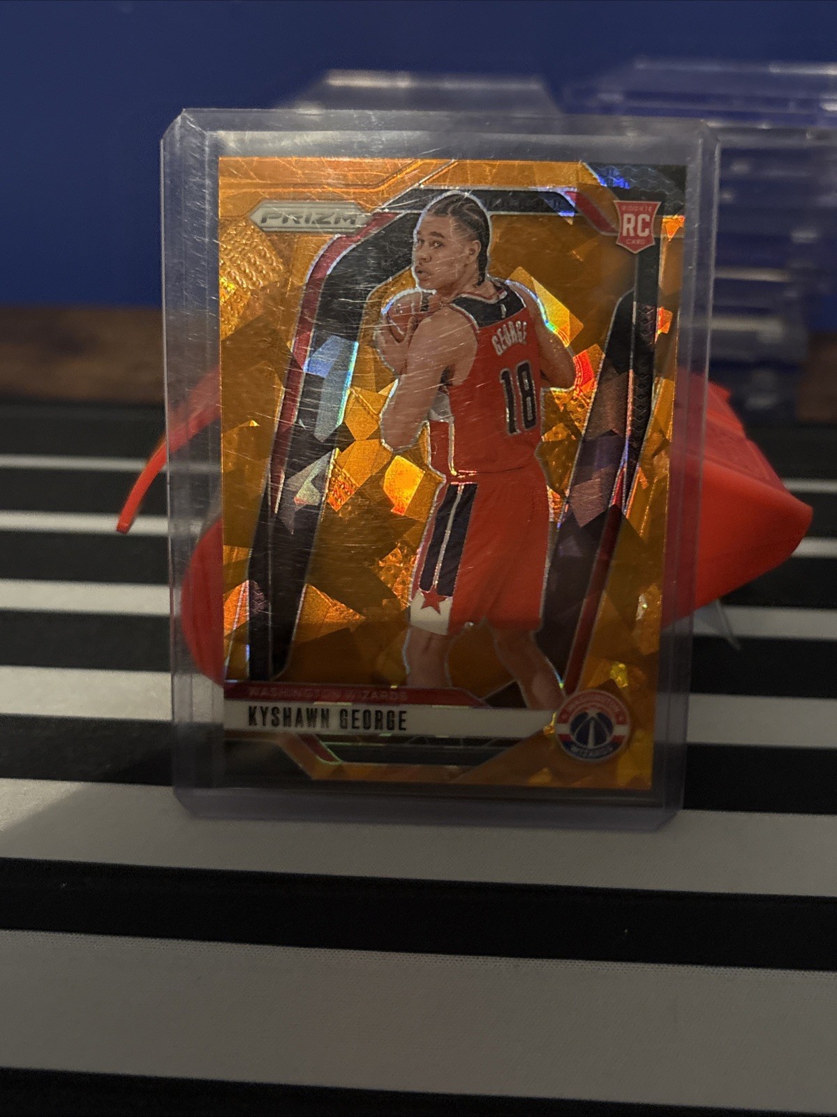 Kyshawn George Orange Cracked Ice Rookie 2024-25 NBA Prizm #257 Wizards SP RC