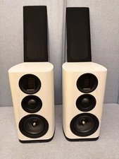 Wharfedale’s Evo 4.2 Pair White 3 Way Bookshelf Speakers