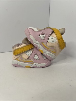 Size 4c - Jordan 8 Pink