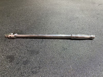 Snap-On  Tools F12LA 3/8'' Drive Flex Head 12  Chrome Handle Breaker Bar