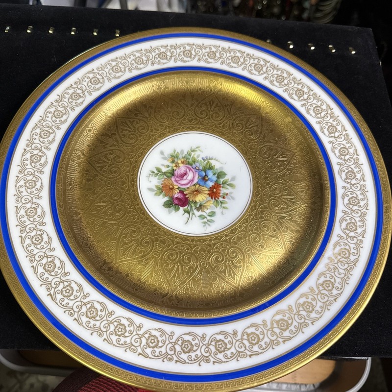 11” Heinrich Bavaria Porcelain Plate Floral Center Gold Embossed Rim Blue Band 