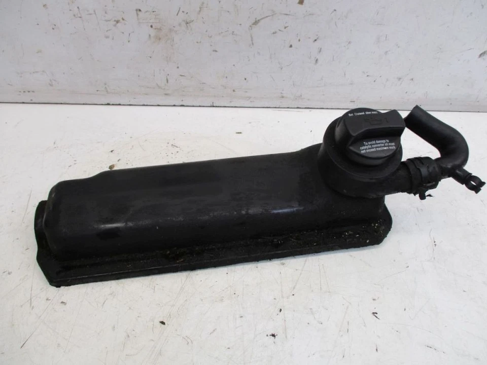 Valve Cover Cylinder Head Cover AQY Fits for VW NEW BEETLE (9C1, 1C1) 2.0 - Image 4 of 4