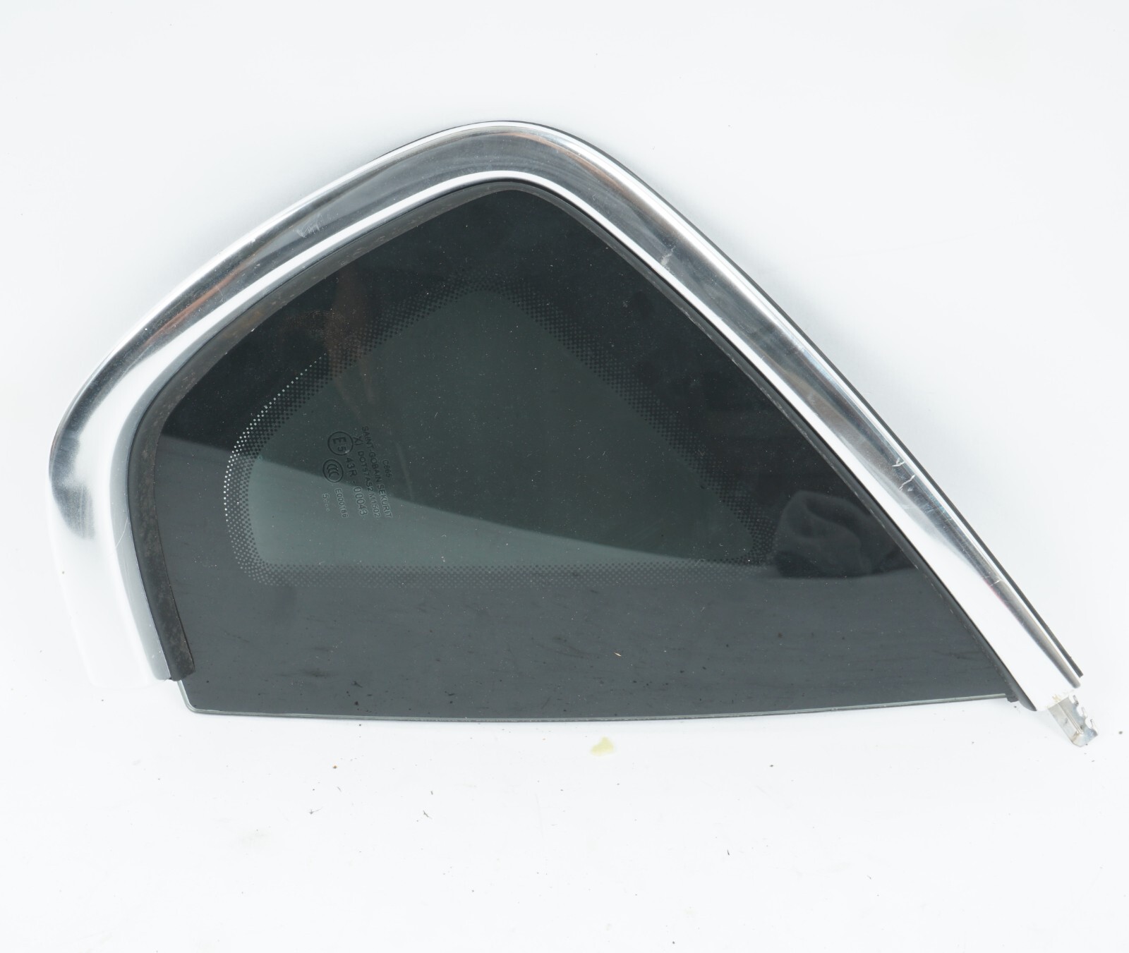 2014-2017 MASERATI QUATTROPORTE REAR QUARTER WINDOW GLASS RIGHT PASS SIDE OEM