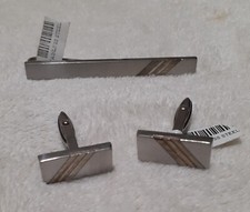 STAINLESS STEEL ITALIC SET OF PAIR OF SHIRT YOKES