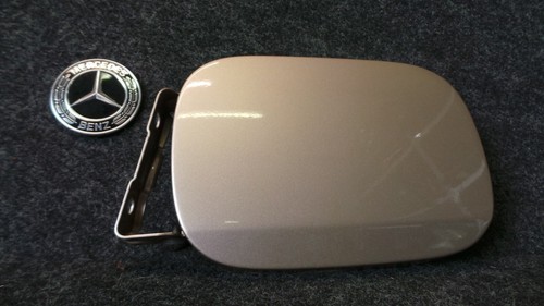 Y98-7 * Mercedes-Benz W211 E-Klasse Tankdeckel Tankklappe - 693 Travertinbeige M