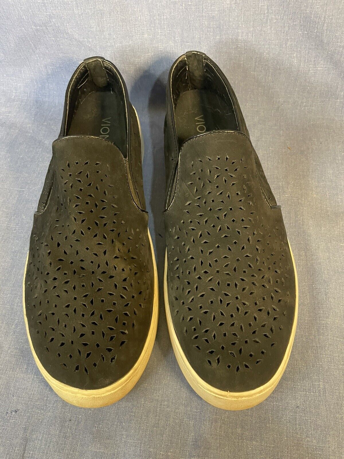 Foto 1 di 6