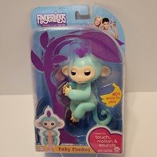 Fingerlings Zoe Baby Monkey by WowWee Toys - Sealed Packaging New Reacts
