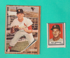 2 TOPPS RAY SADECKI ST.LOUIS CARDINALS  1969 RARE STAMP NM,1962 # 383 EX+