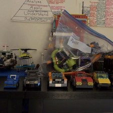 Lego city lot of random 5  small cars