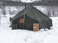 US Army 10-Man Arctic Tent w/Liner