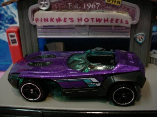 Modellini statici auto Scala 1:64 MB