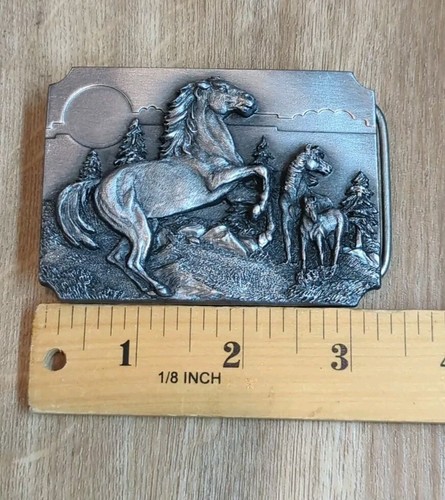 New 1991 Arroyo Grande Buckle Co Pewter Wild Horses Mustang Western AG63 - Picture 4 of 4