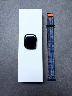 Apple Watch Series 9 GPS + Cellular, 45 mm, Mitternacht, Nike Royal/Orange