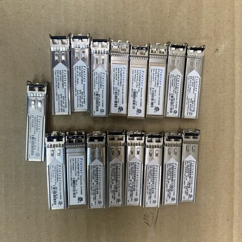Lot de 17 modules optiques SFP 1G/10G modèles Finisar - Photo 6/9