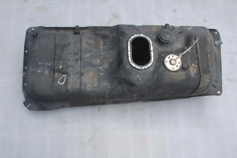 Toyota 4runner 2002 tanque de combustible de gasolina Foto 2 de 4