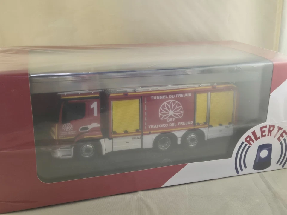 ALERT 0160 MERCEDES BENZ ANTOS BAI TUNNEL DE FREJUS - FRANCE / FIREFIGHTERS 1/43 - Image 3 of 3