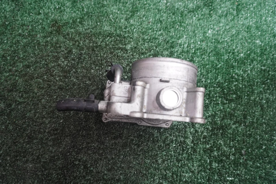 KIA Sorento 2014 2015 motor 3,3 L carrocería del acelerador fabricante original 56 k millas 351003CAA0 Foto 3 de 4