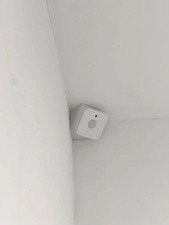 Philips Hue Motion Sensor Corner Mount – Fixed 90° Wall Bracket Holder