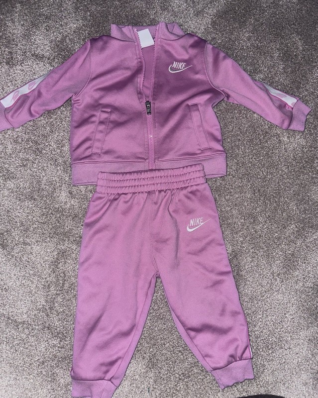 NIKE Pink 2-Piece Tracksuit Set Full Zip Pants Heart Logo Baby/Toddler 18 months