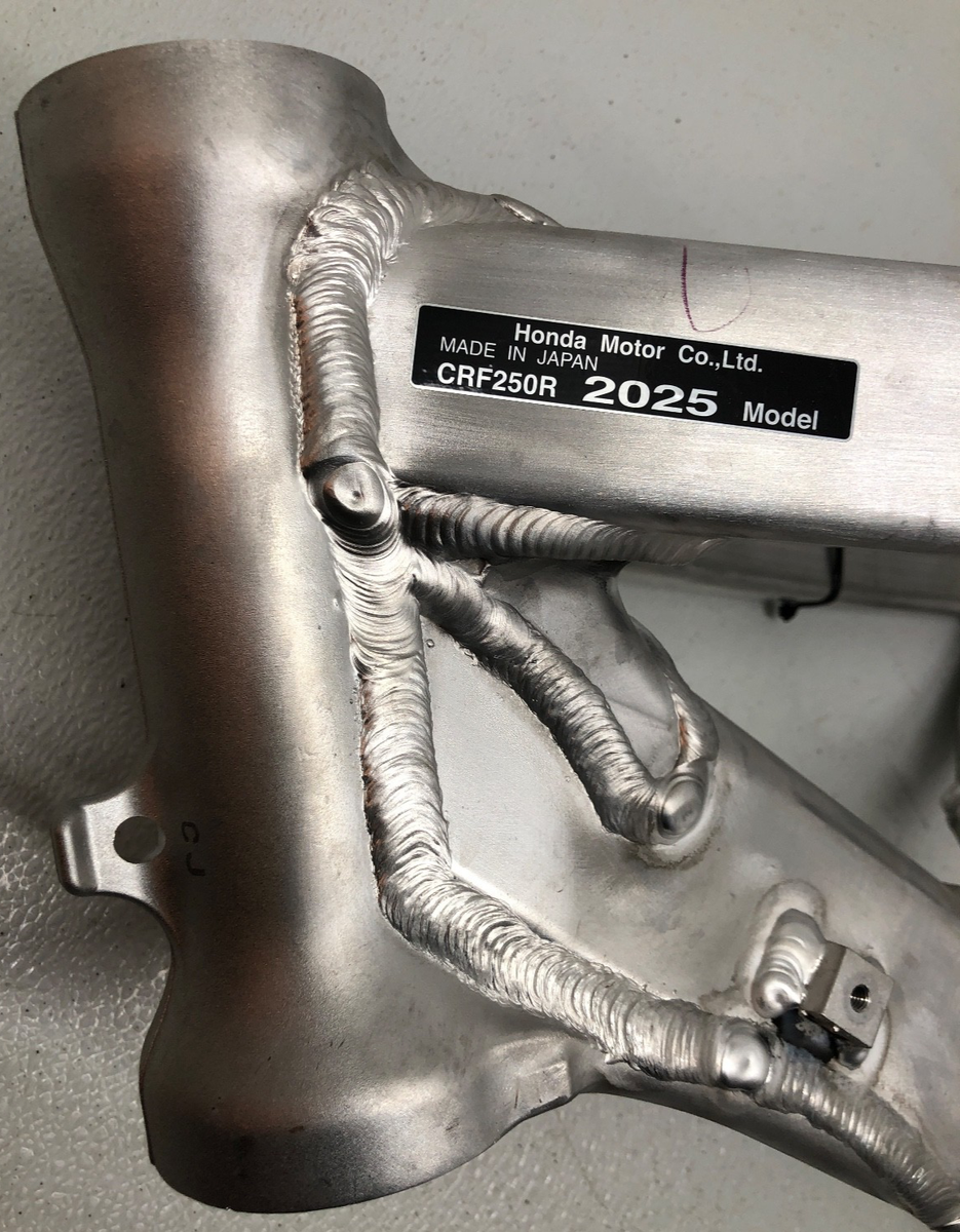 New OEM Honda CRF450R CRF450RX Main Frame Chassis 2025 2026