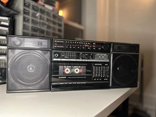 Fisher Ph-400 SUPER CLEAN Vintage 1980's Cassette Boombox Am/Fm Radio NEW BELTS