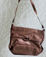 Vintage 1990s Brown Leather Shoulder Bag   Twisted Front Zip Detail, Wide Strap