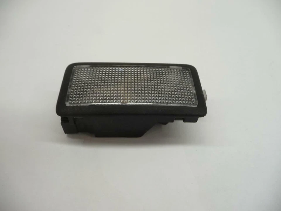 1998 - 2004 年宾利 Arnage 室内阅读灯 7700410200 原始设备制造商 A1 — 第 4/4 张图片