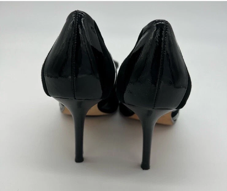 Zapatos de salón Coach Trinitie negros gamuza 8 puntera roseta charol aguja Foto 4 de 4