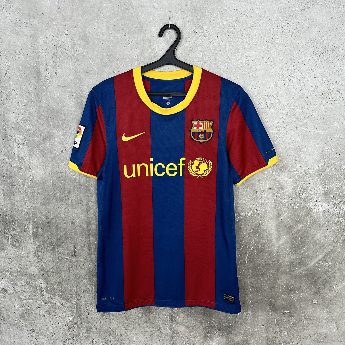 BARCELONA 2010 2011 HOME FOOTBALL SHIRT NIKE JERSEY SIZE S | eBay UK