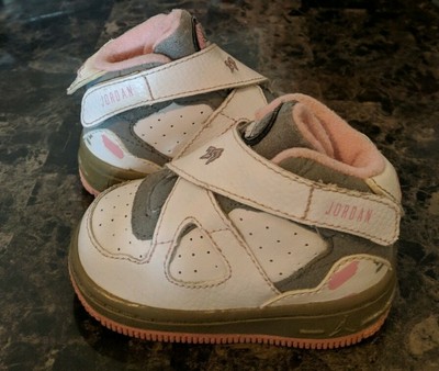 baby girl size 3c shoes