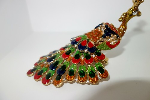 BEAUTIFUL MULTICOLORED RHINESTONE PEACOCK TRINKET - 第 7/9 張圖片