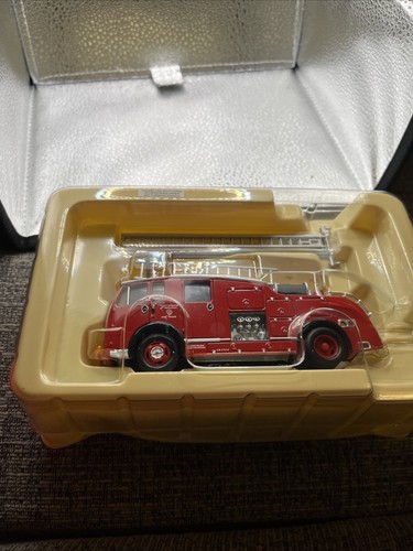 Corgi 1:50 Dennis F12 Pump Ladder Hartlepool County Borough Fire Box CC13006 - Picture 1 of 2