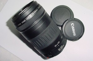 Canon EF 90-300mm F/4.5-5.6 Auto Focus Zoom Lens - AS Mint