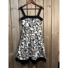 American Living Black White Floral Fit Flare Dress Womens 6 Square Neck Cotton