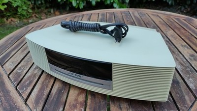 BOSE Wave Music System AWRCC4 --B I T T E   L E S E N-- CD/MP3/RDS RADIO/ Wecker